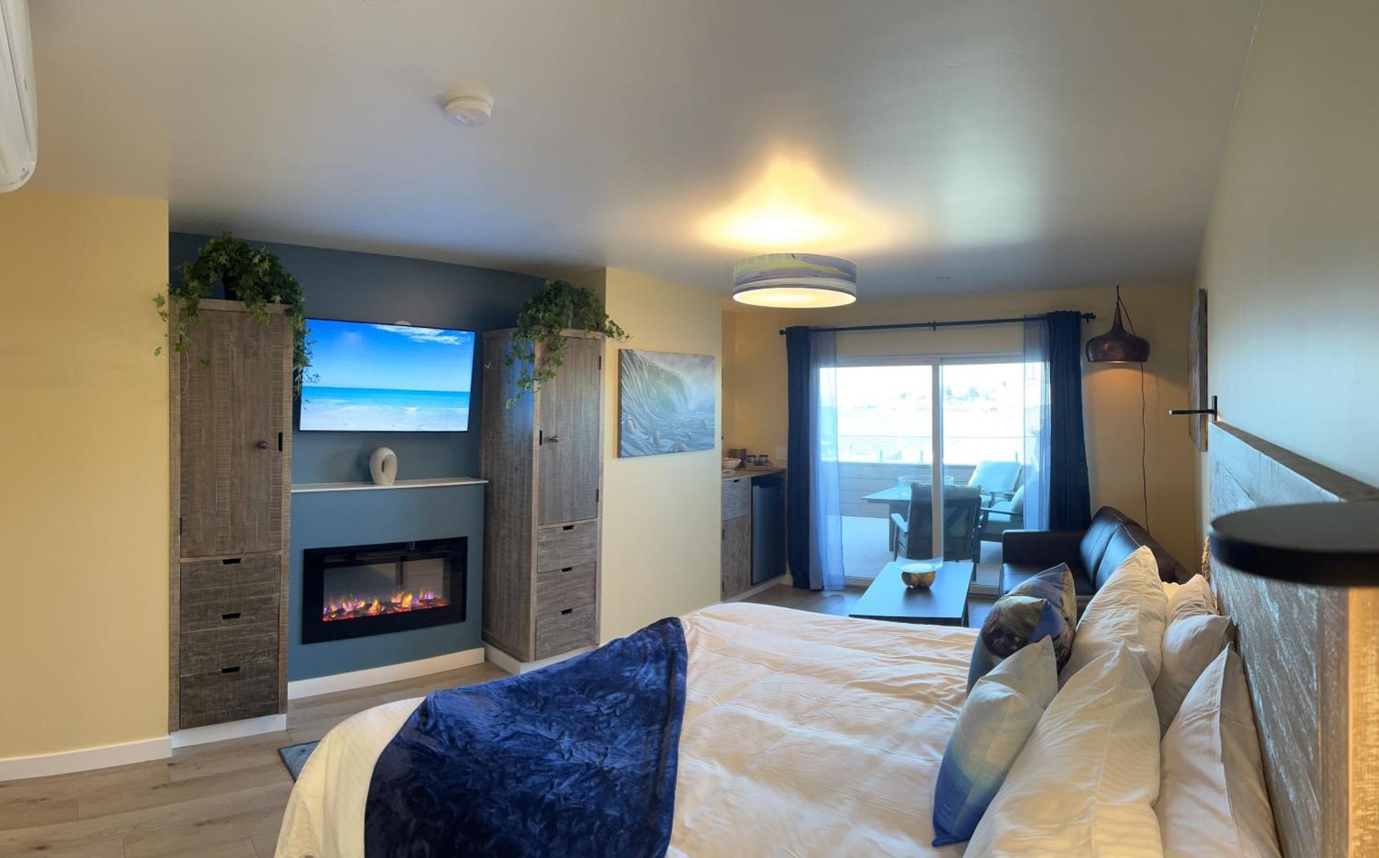Harborwalk Hotel